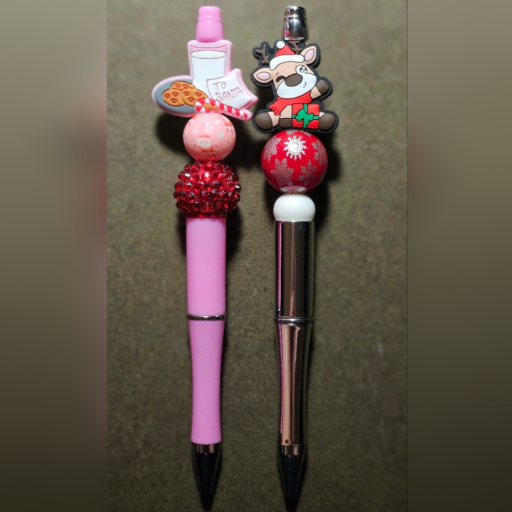 Christmas Themed Bundle - Pens, Greeting Cards, Headbands & Body Care